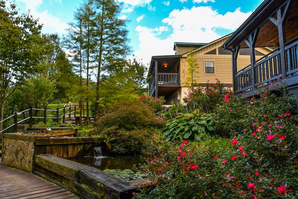The Grounds The Lodge at Tellico The Grounds The Lodge at Tellico